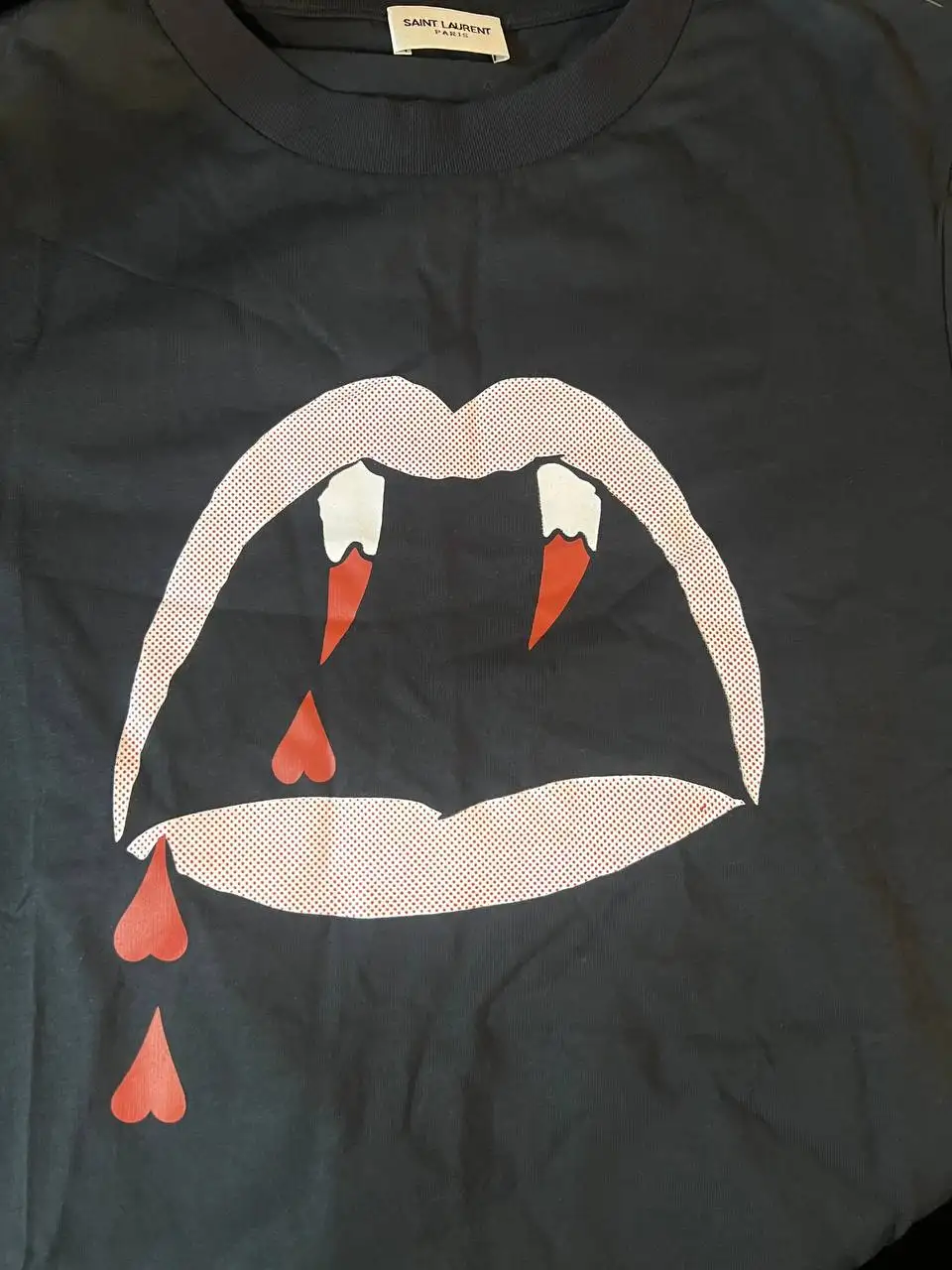 Saint Laurent Vampire футболка - Футболки (Одежда) в Астрахань
