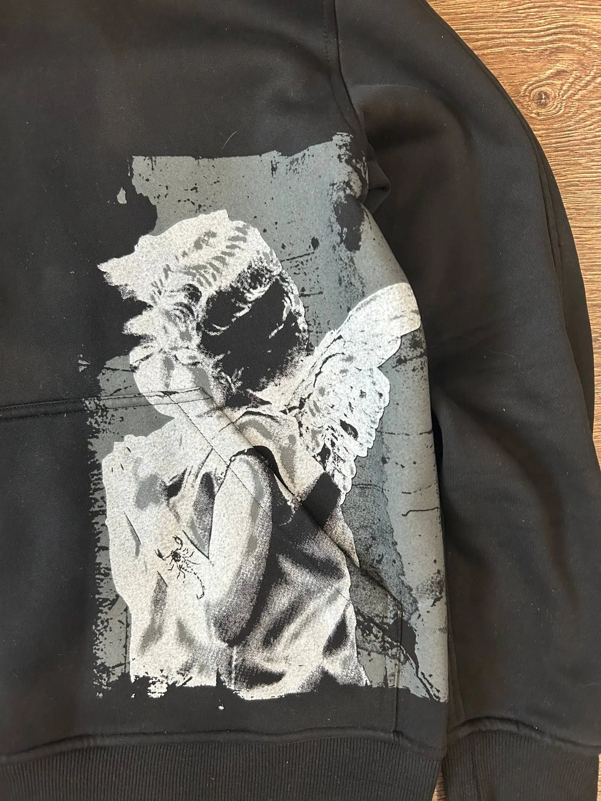 Худи Yohji Yamamoto - Верхняя одежда (Одежда) в Астрахань