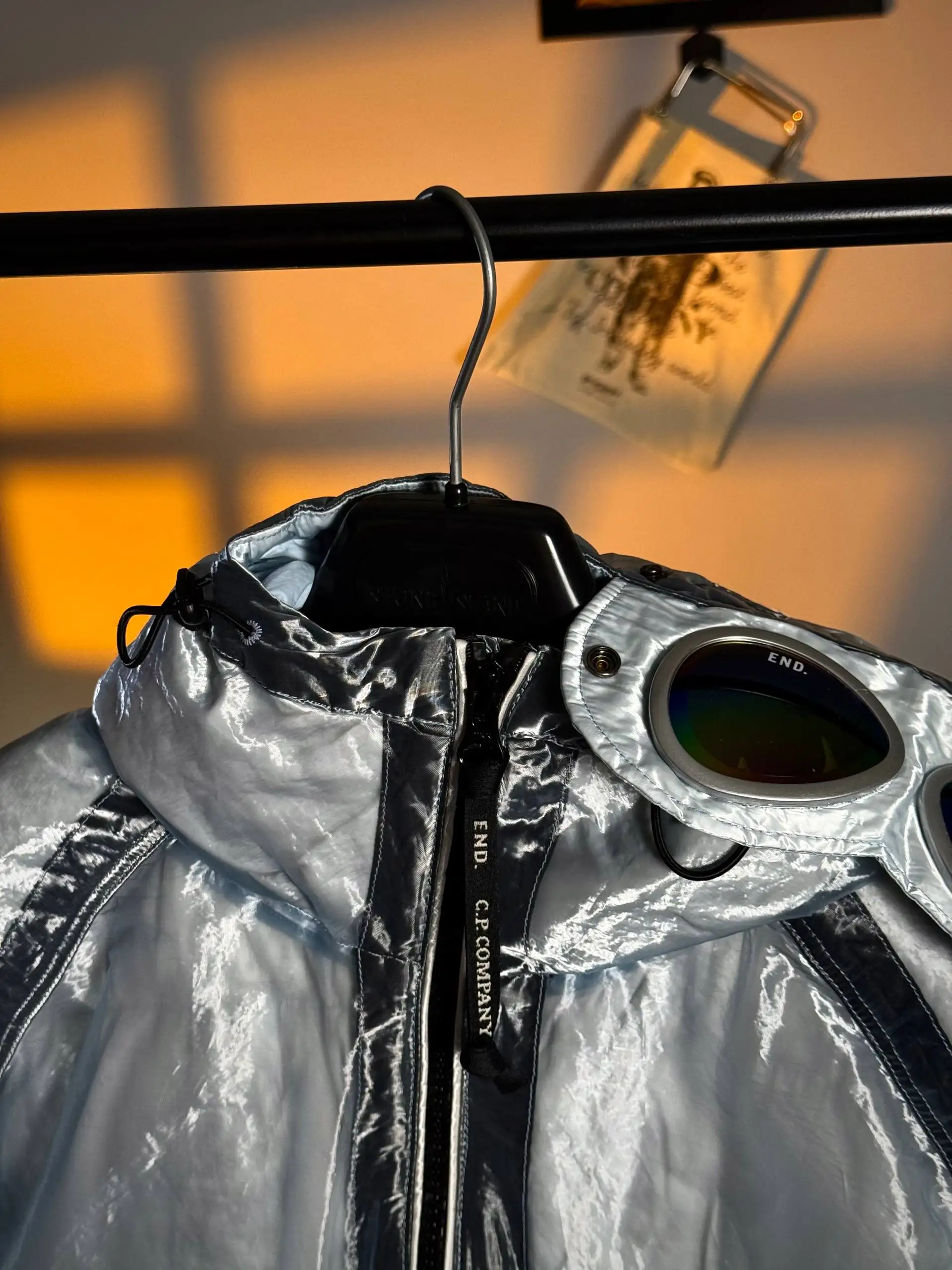 C.P. Company x END KAN-D Ice Down Puffer Goggle Jacket - Куртки (Одежда) в Санкт-Петербург