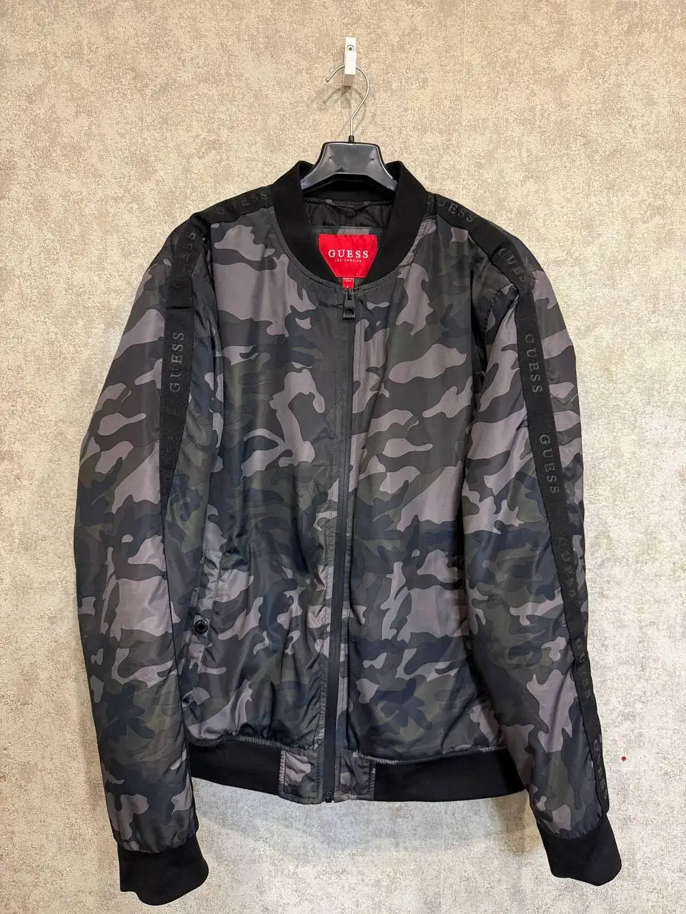 Брендовые вещи: Nike, True Religion, Kenzo, Guess, Tommy Hilfiger - Брендовая одежда (Одежда) в Астрахань
