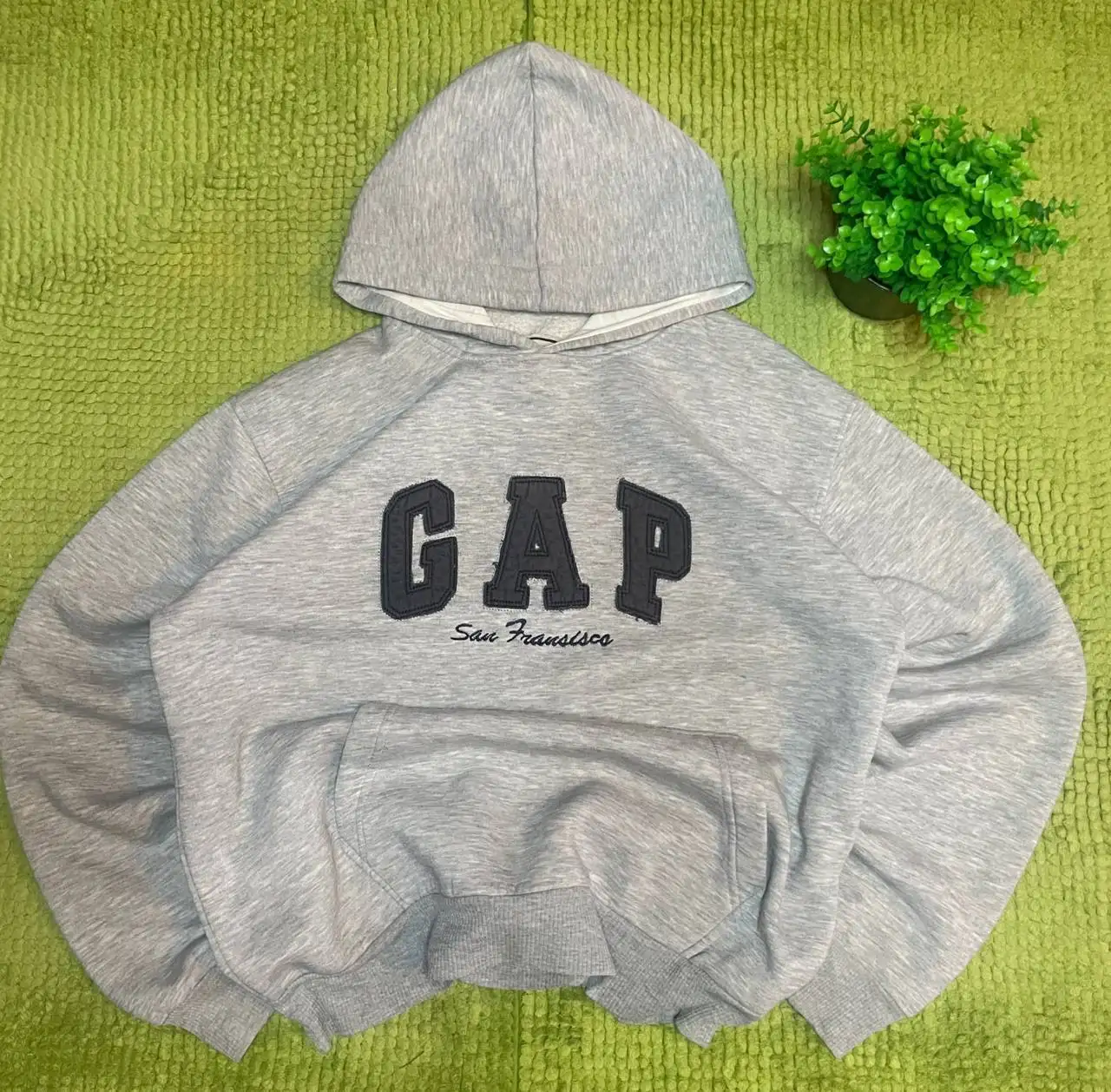 Винтажное худи Gap - Верхняя одежда (Одежда) в Астрахань