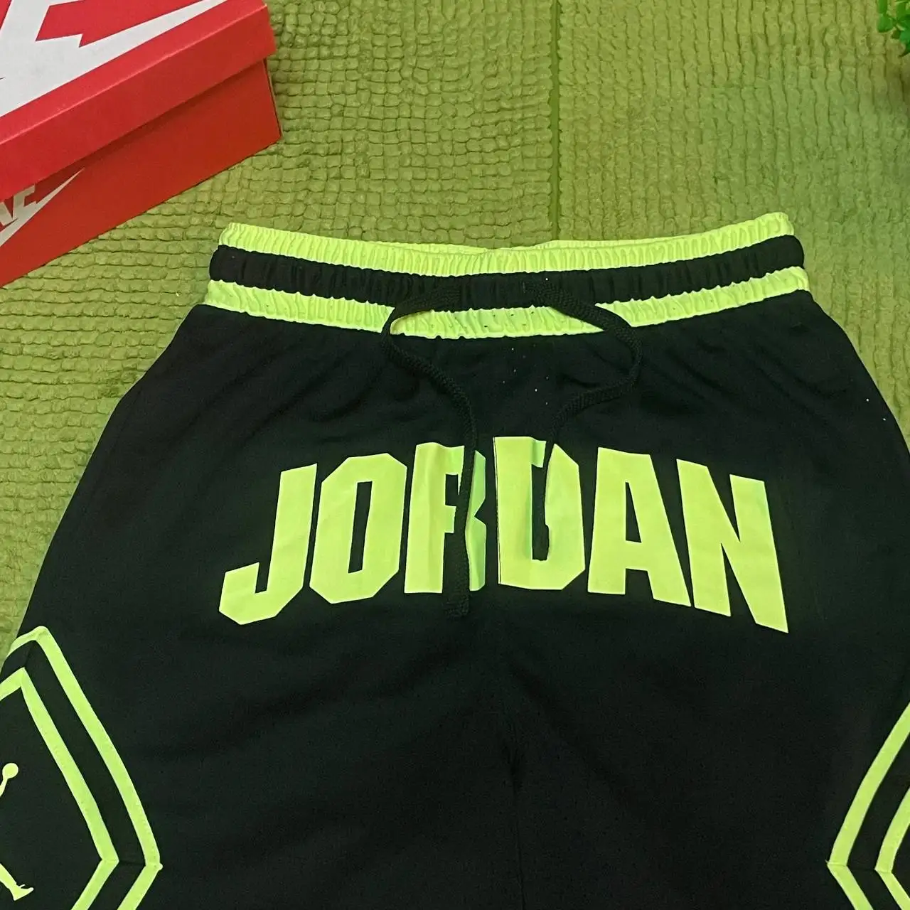 Шорты Jordan (Оригинал) - размер 46 - Шорты (Одежда) в Нижний Новгород