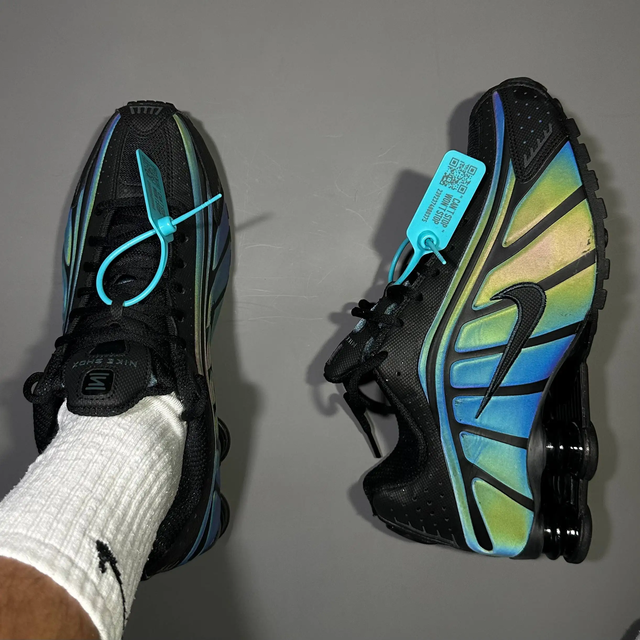 NIKE SHOX R4 оригинал - Обувь (Одежда) в Астрахань