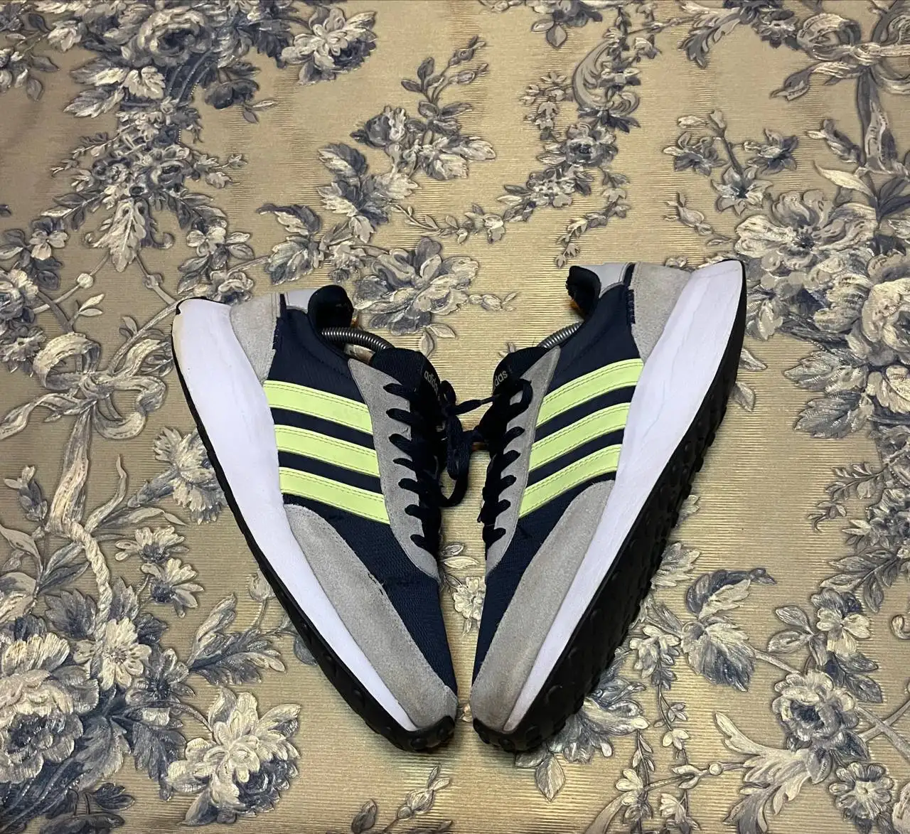 Кроссовки Adidas Sportswear Run 70S 43 размер - Обувь (Одежда) в Астрахань