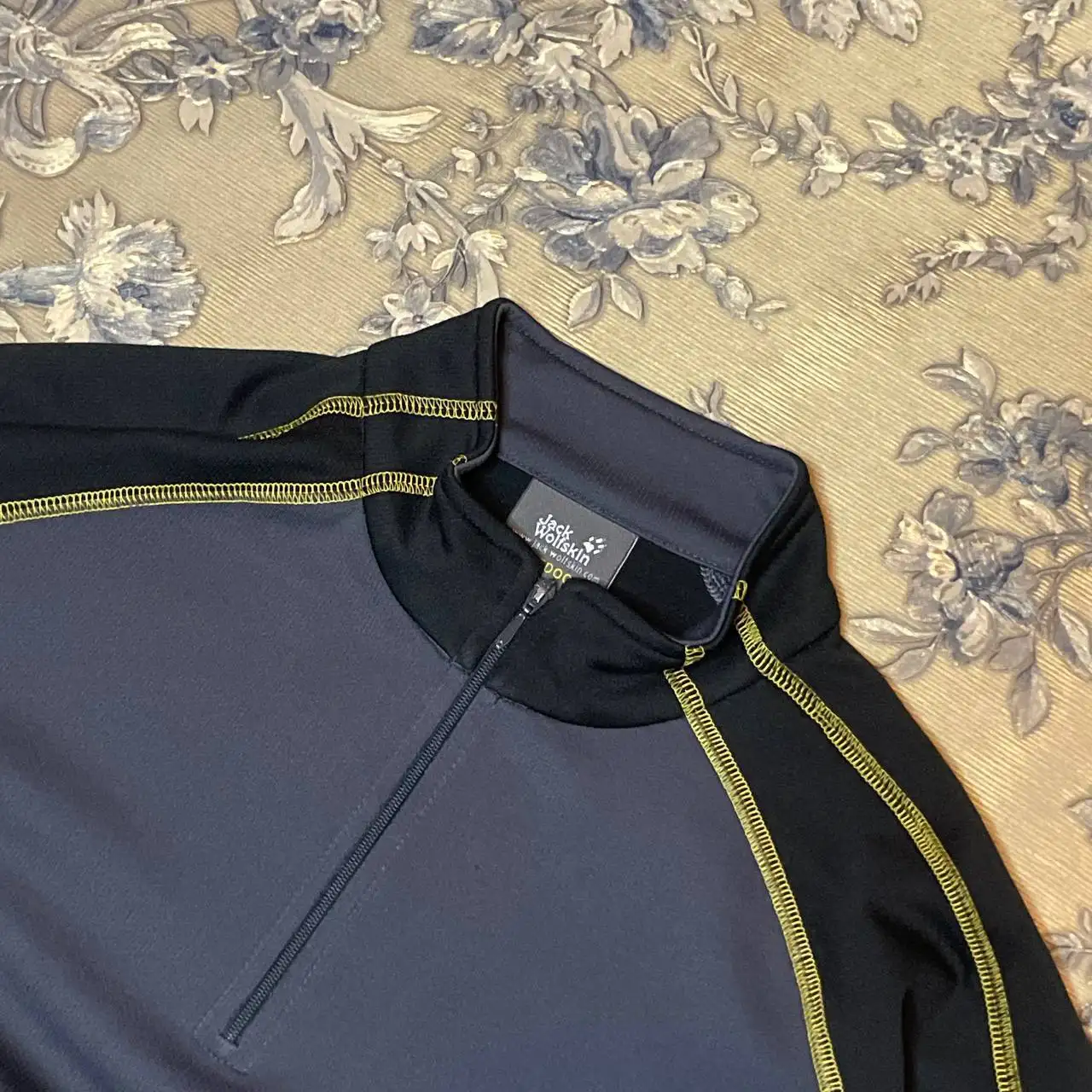 Свитшот Jack Wolfskin размер 50 (L) - Верхняя одежда (Одежда) в Нижний Новгород