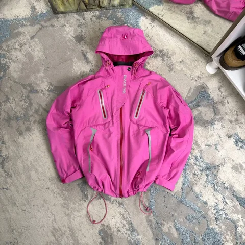 Ветровки и куртки на Gore Tex - Секонд-хенд в Санкт-Петербург