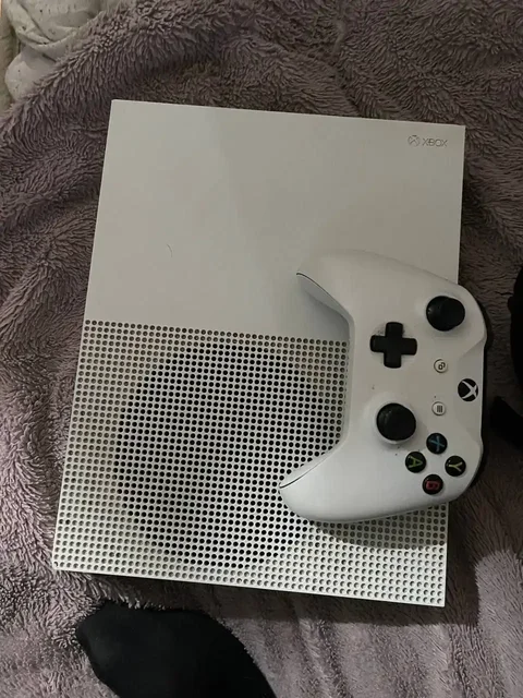 Продам Xbox One S в хорошем состоянии - частное объявление в Самара