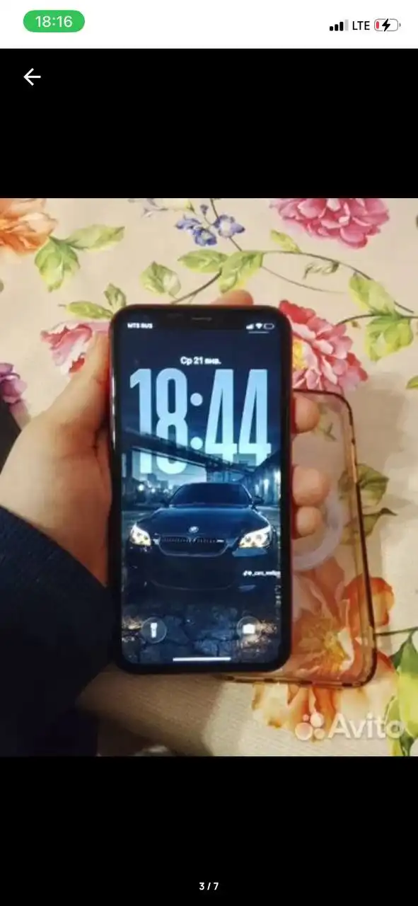 Продажа iPhone 11 64 ГБ с мелкими повреждениями - Смартфоны (Электроника) в Самара