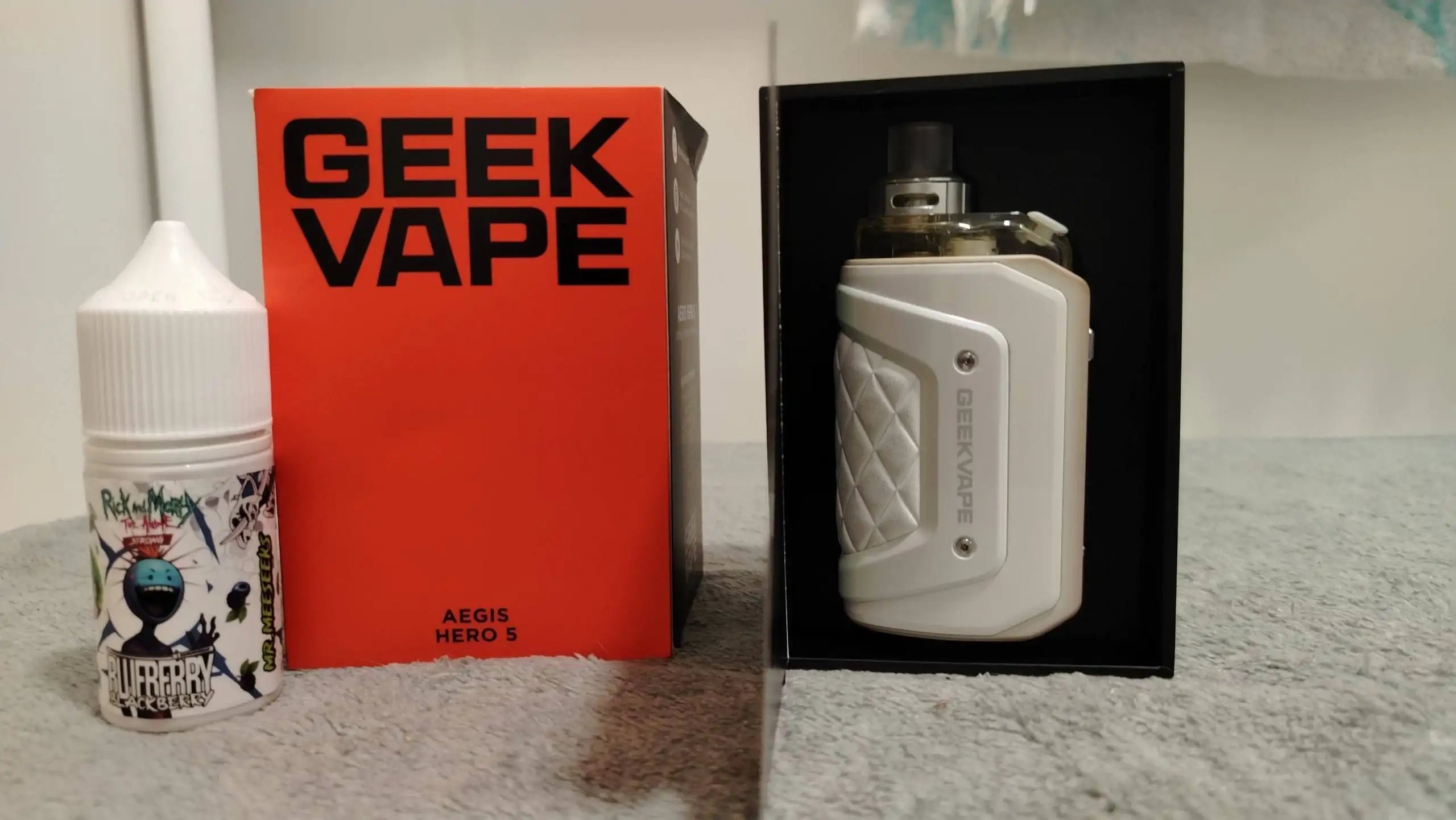 Продам Hero 5 + жижа в отличном состоянии - Барахолка в Самара