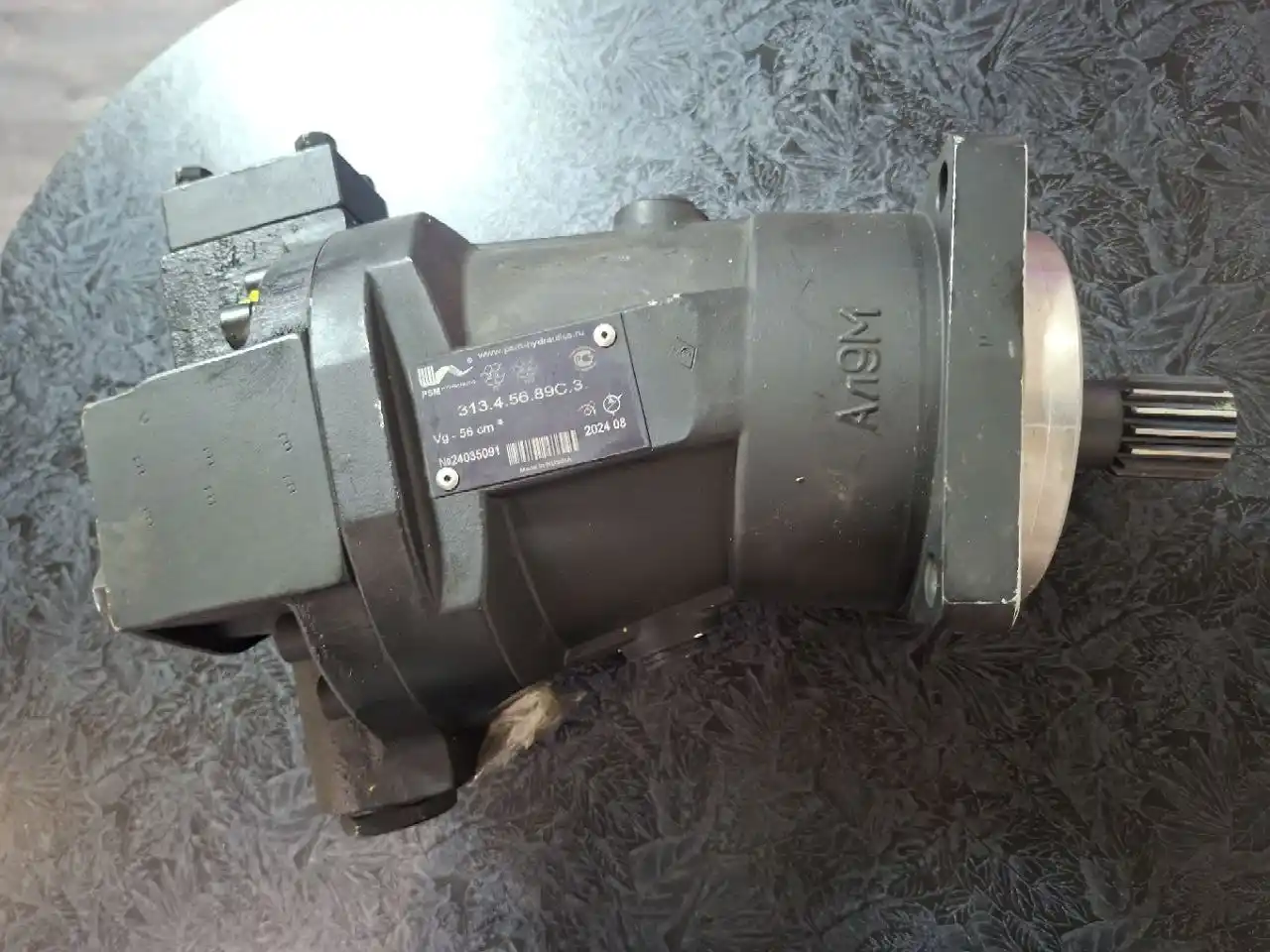 Гидронасос 313.4.56.89.С.3 новый - частное объявление в Новосибирск