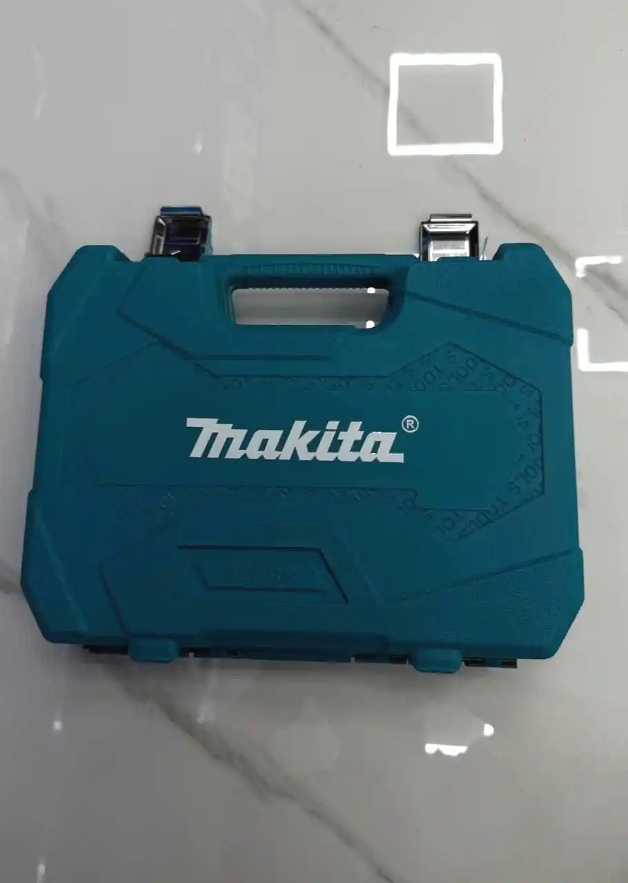Набор инструментов Makita на 53 предмета - частное объявление в Новосибирск