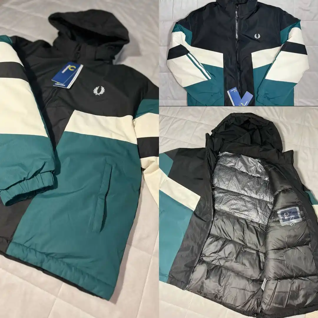 Продажа одежды и аксессуаров