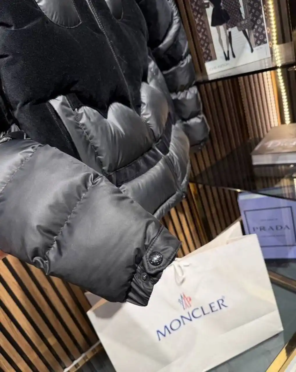 Куртки Moncler Batman NEW