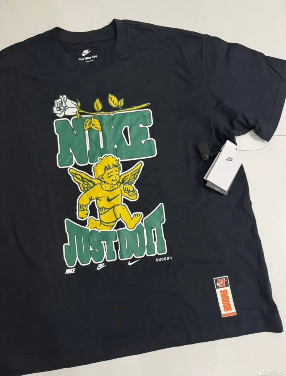 Продам футболку Nike