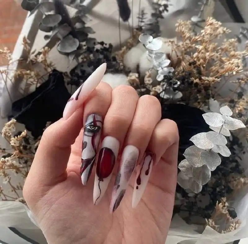 Услуги маникюра и наращивания ногтей