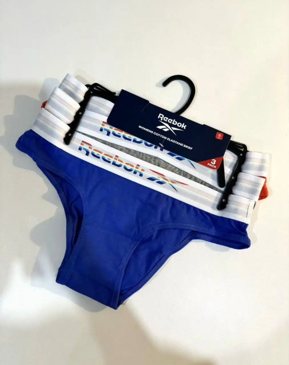 Комплект женских трусиков Reebok 3 шт. новый размер S