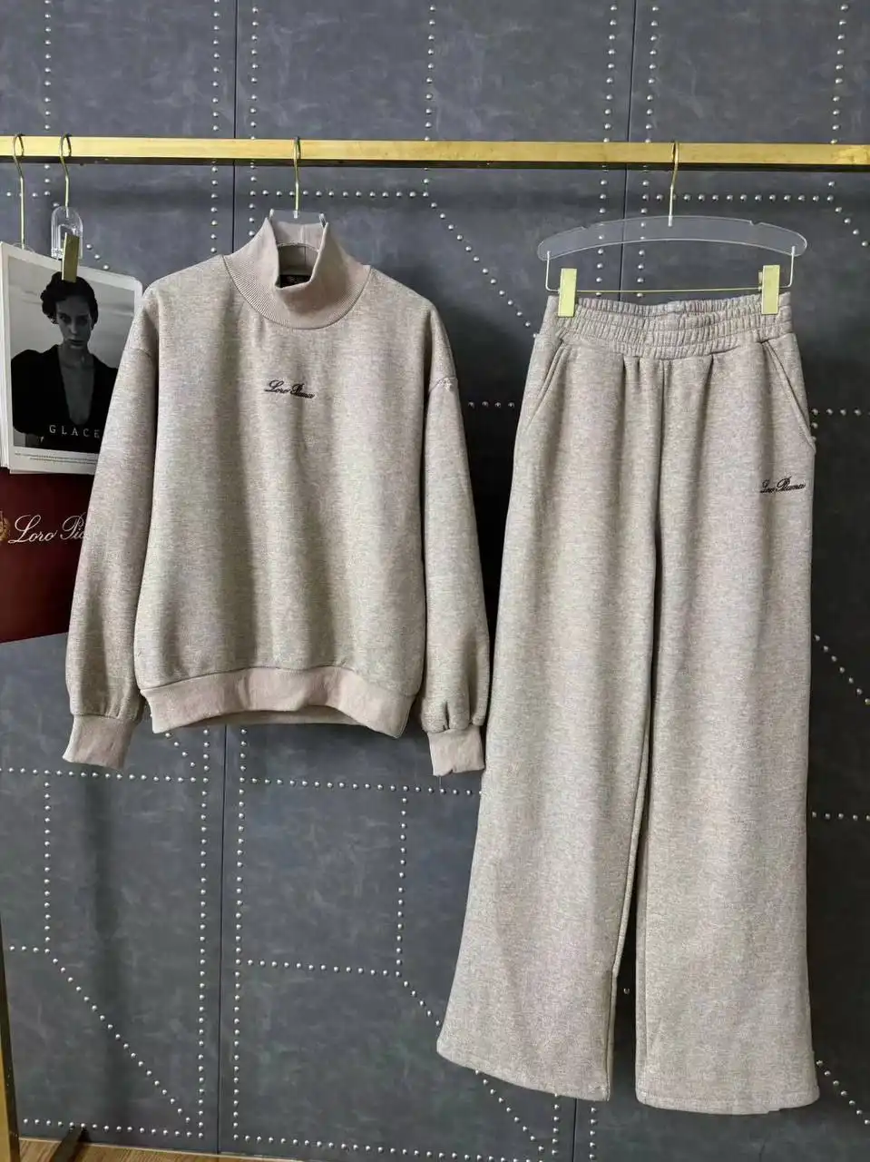 КОСТЮМЫ LORO PIANA