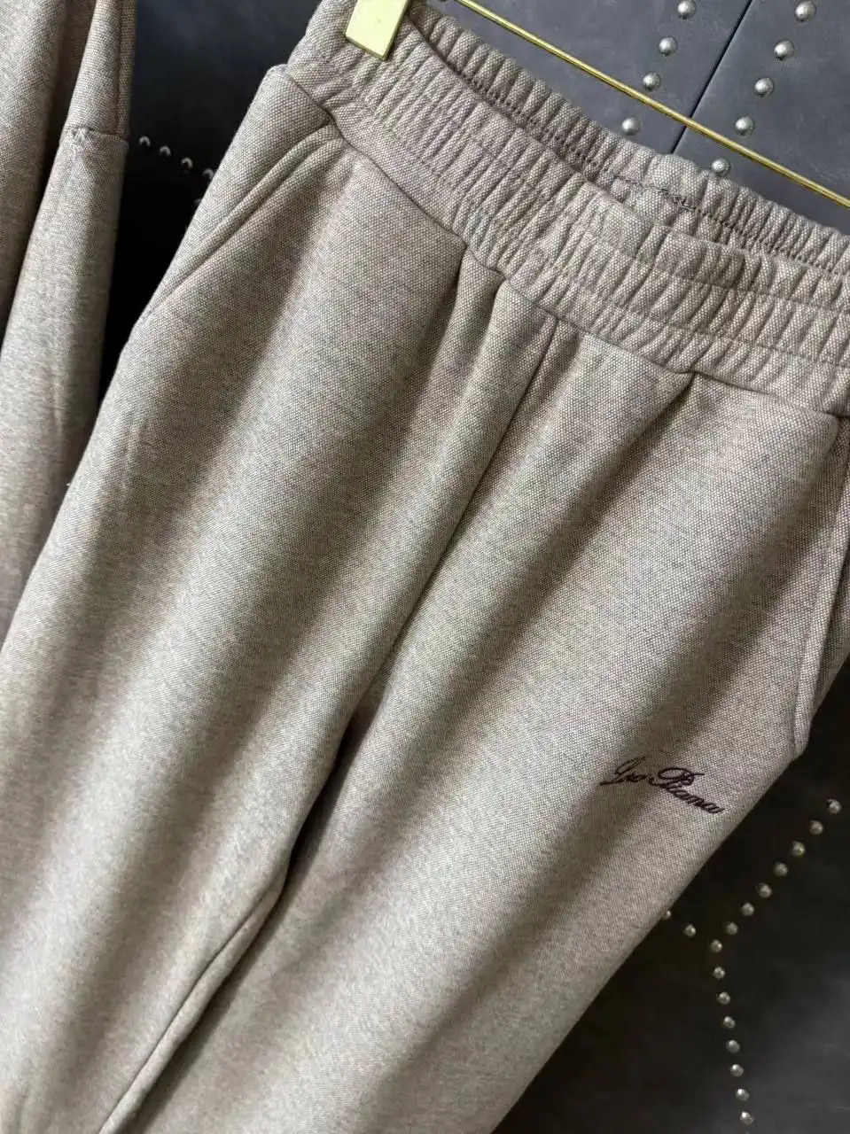 КОСТЮМЫ LORO PIANA