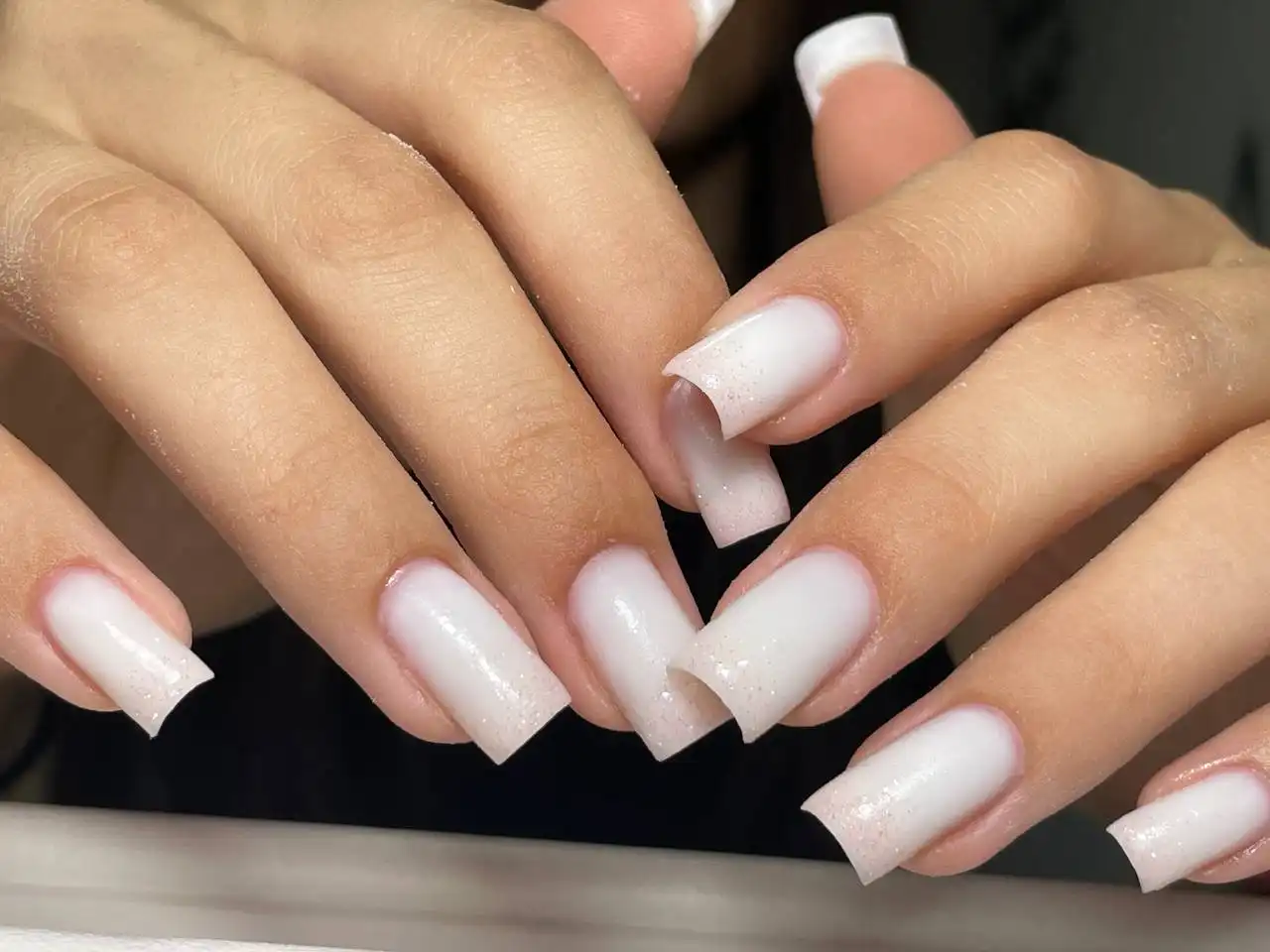 Маникюр с покрытием и укреплением