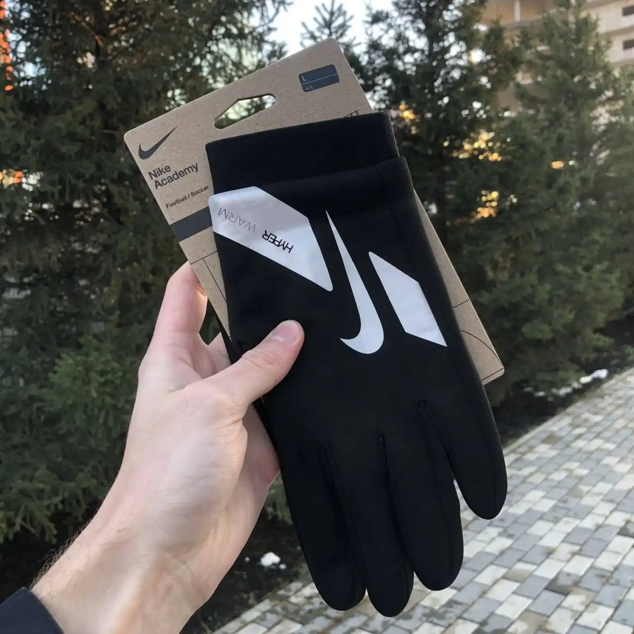 Перчатки Nike в Новосибирске