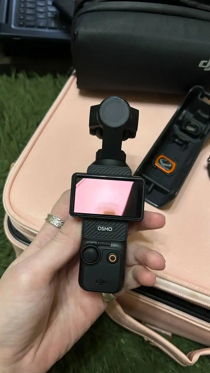 Продажа Dji Osmo Pocket 3 Creator Combo в отличном состоянии