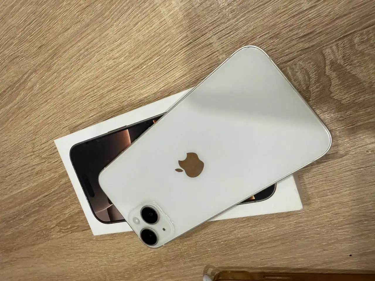 Продам iPhone 14 в отличном состоянии