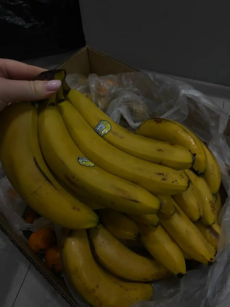 Продажа коробки 18-19 кг