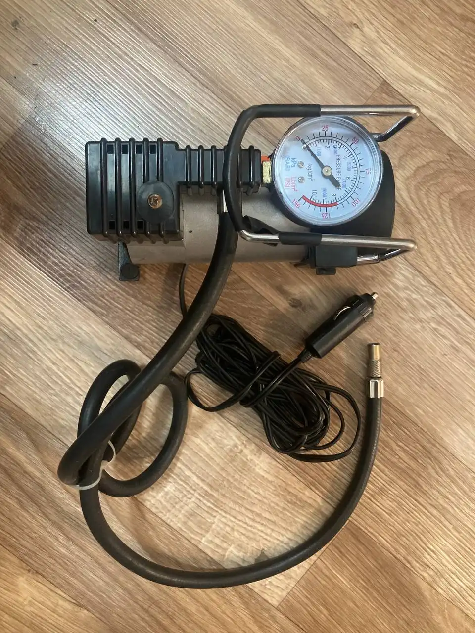 Продам компрессор спец 35 литров в отличном состоянии