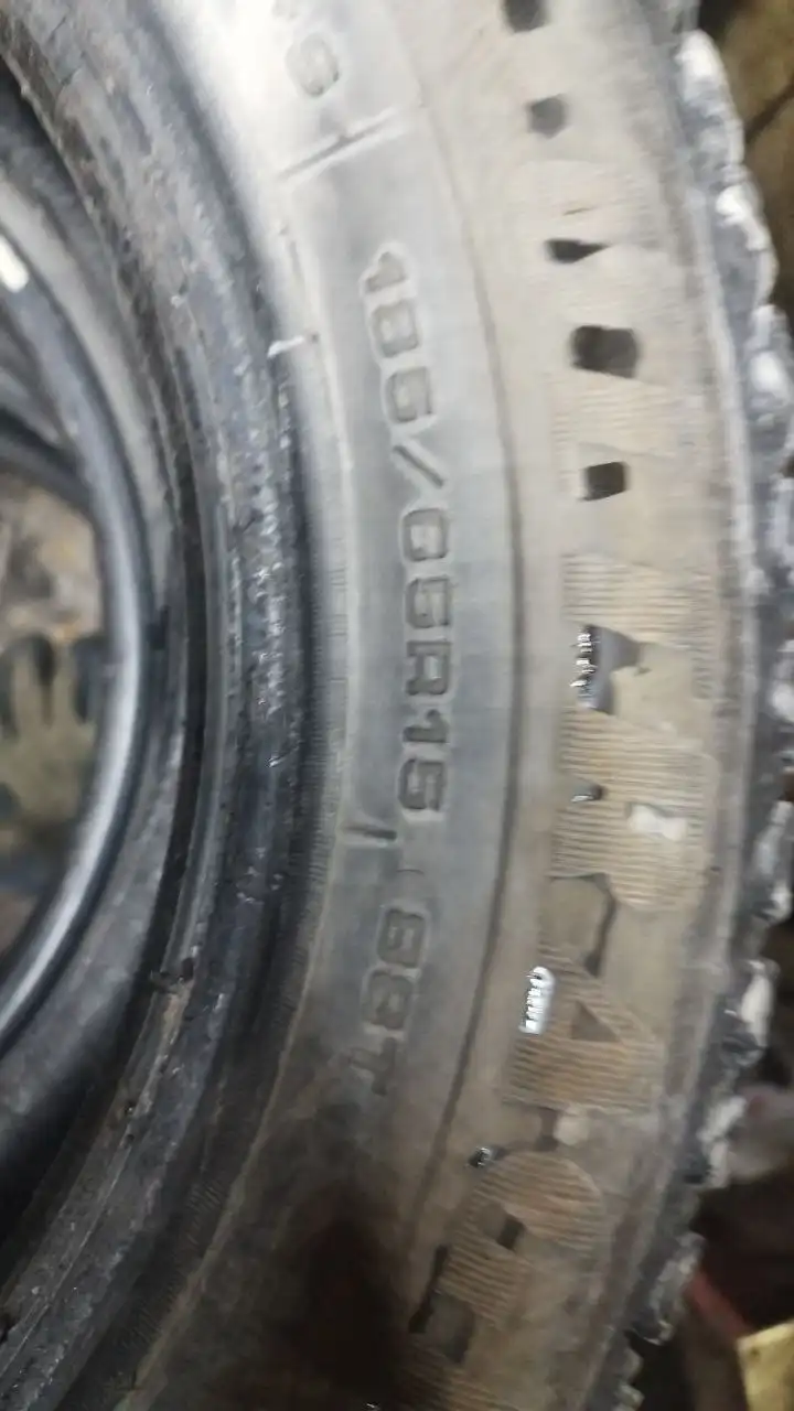 Комплект зимней резины 185/65-15