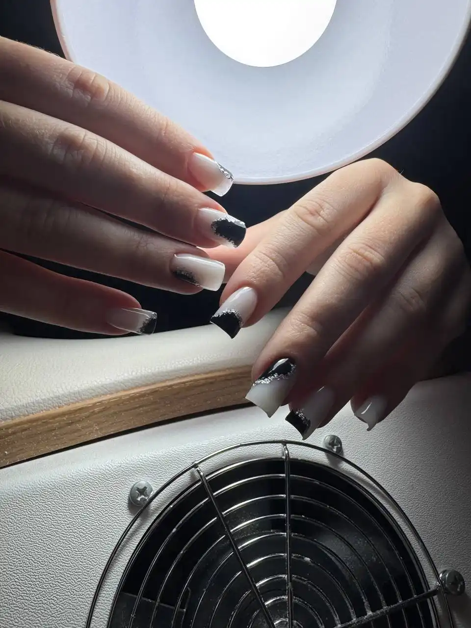 Маникюр от мастера с опытом более 2 лет