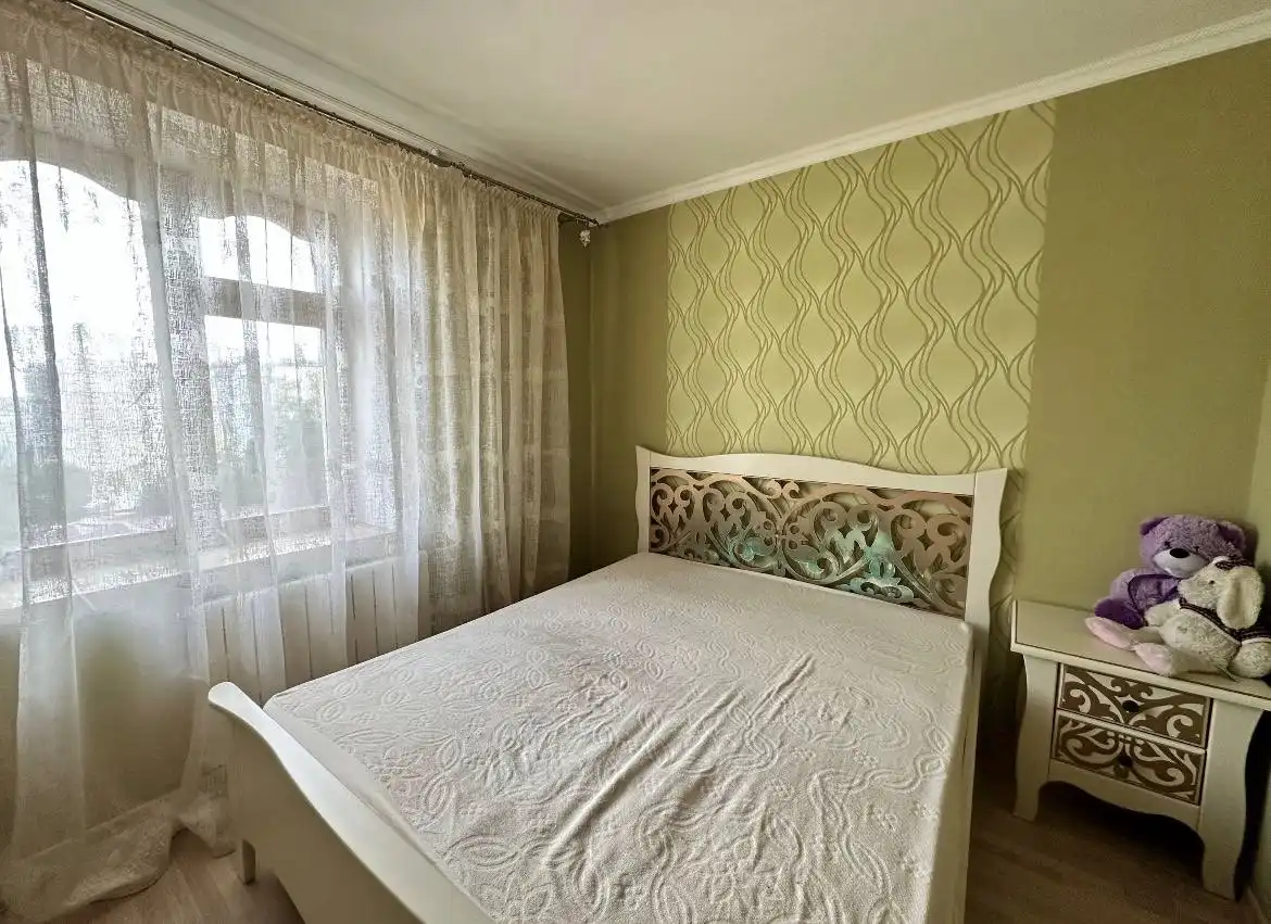 Сдам 2-х комнатную квартиру в центре