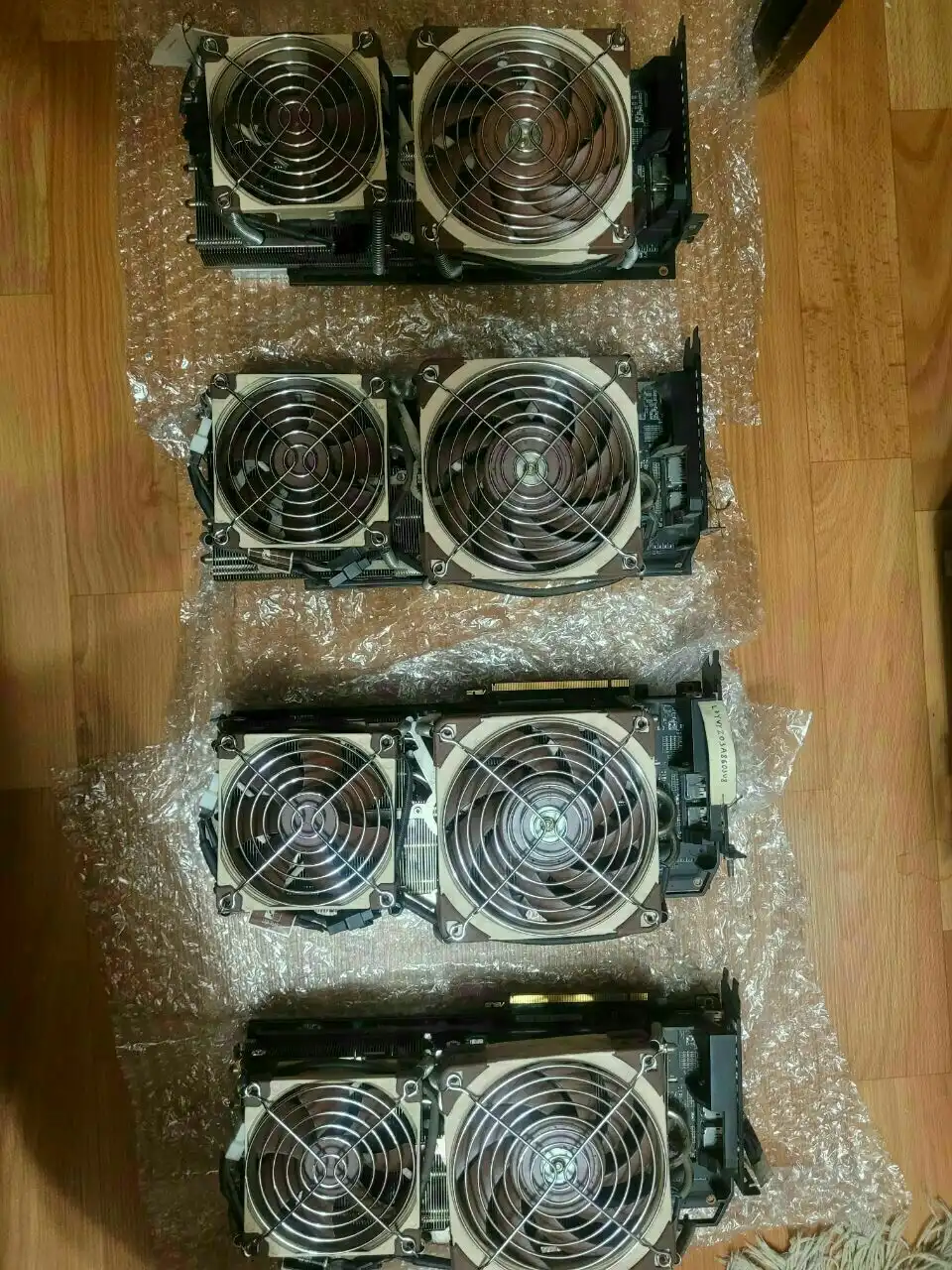 Установка графитовых термопрокладок и замена термопасты Grizzly Kryonaut Extreme