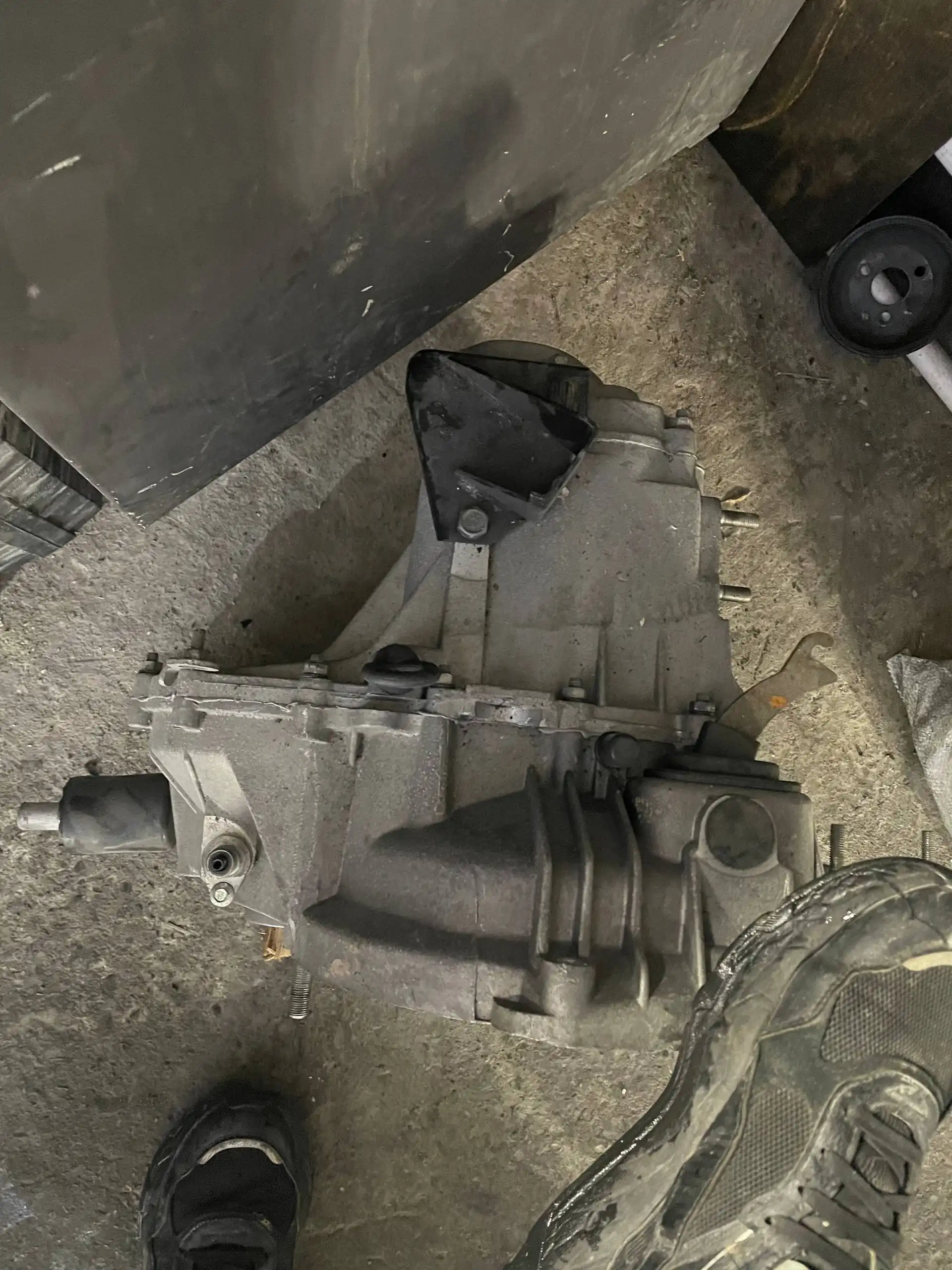 Продам МКПП ВАЗ 2109, 2114 новая