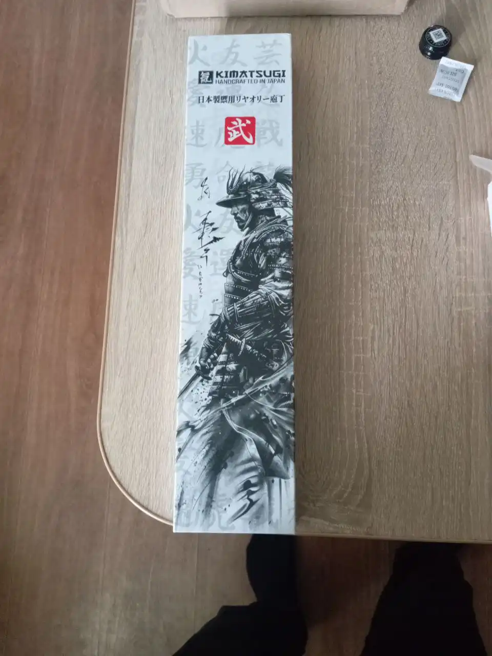 Продажа японского ножа и пуско-зарядного устройства