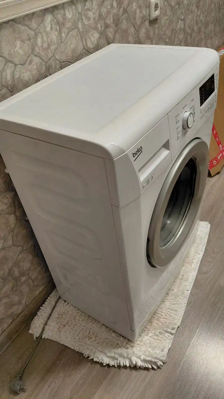 Продам стиральную машинку Beko 6кг