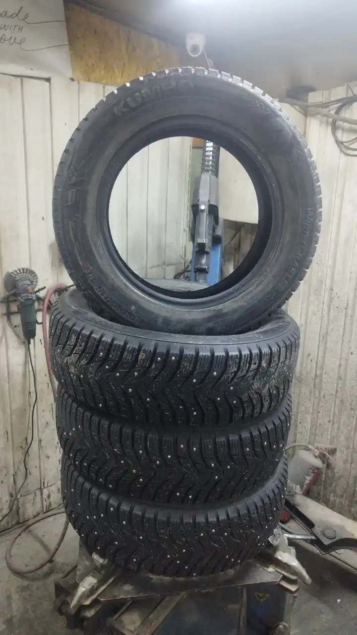 Продам зимнюю резину Kumho 185/65 R15