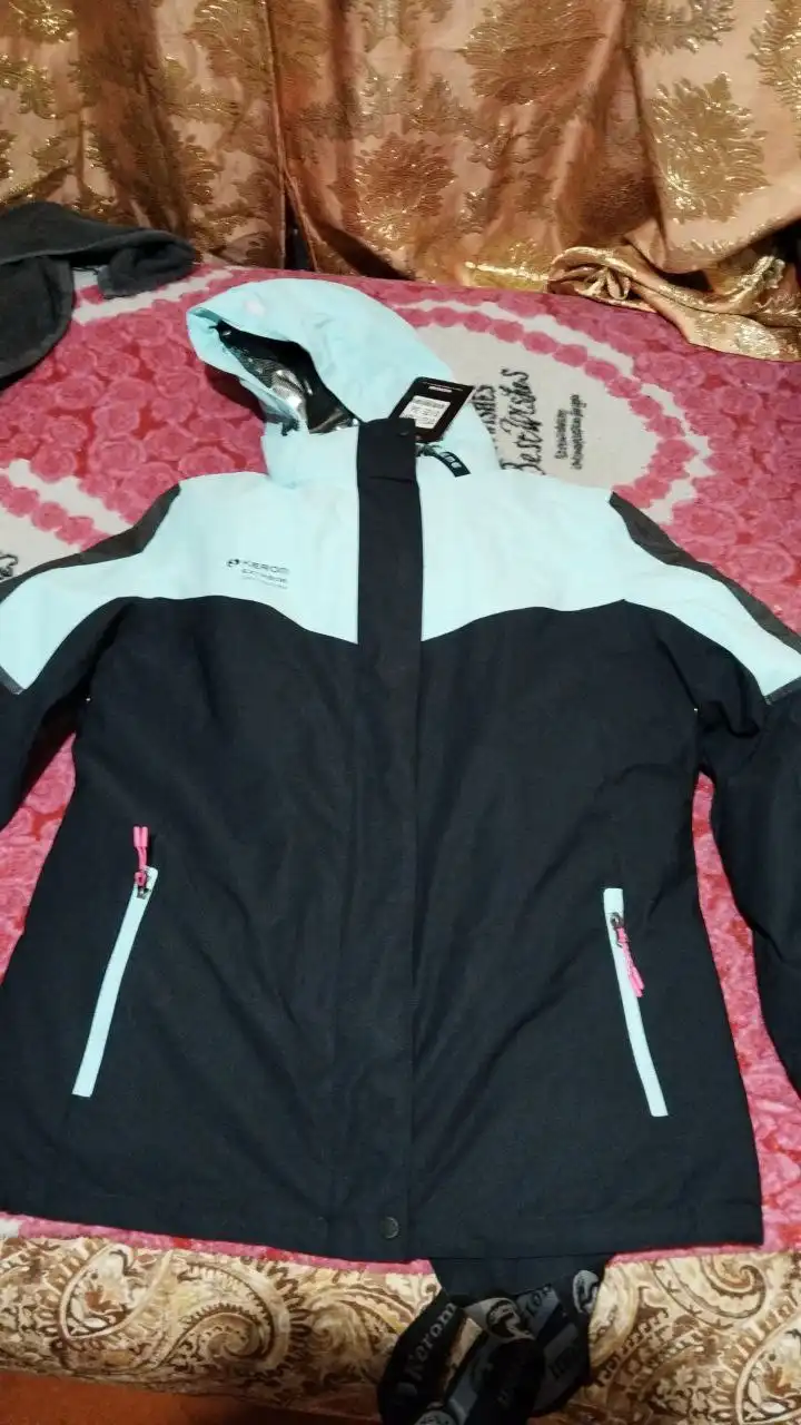 Продам зимний костюм женский размер 54-56