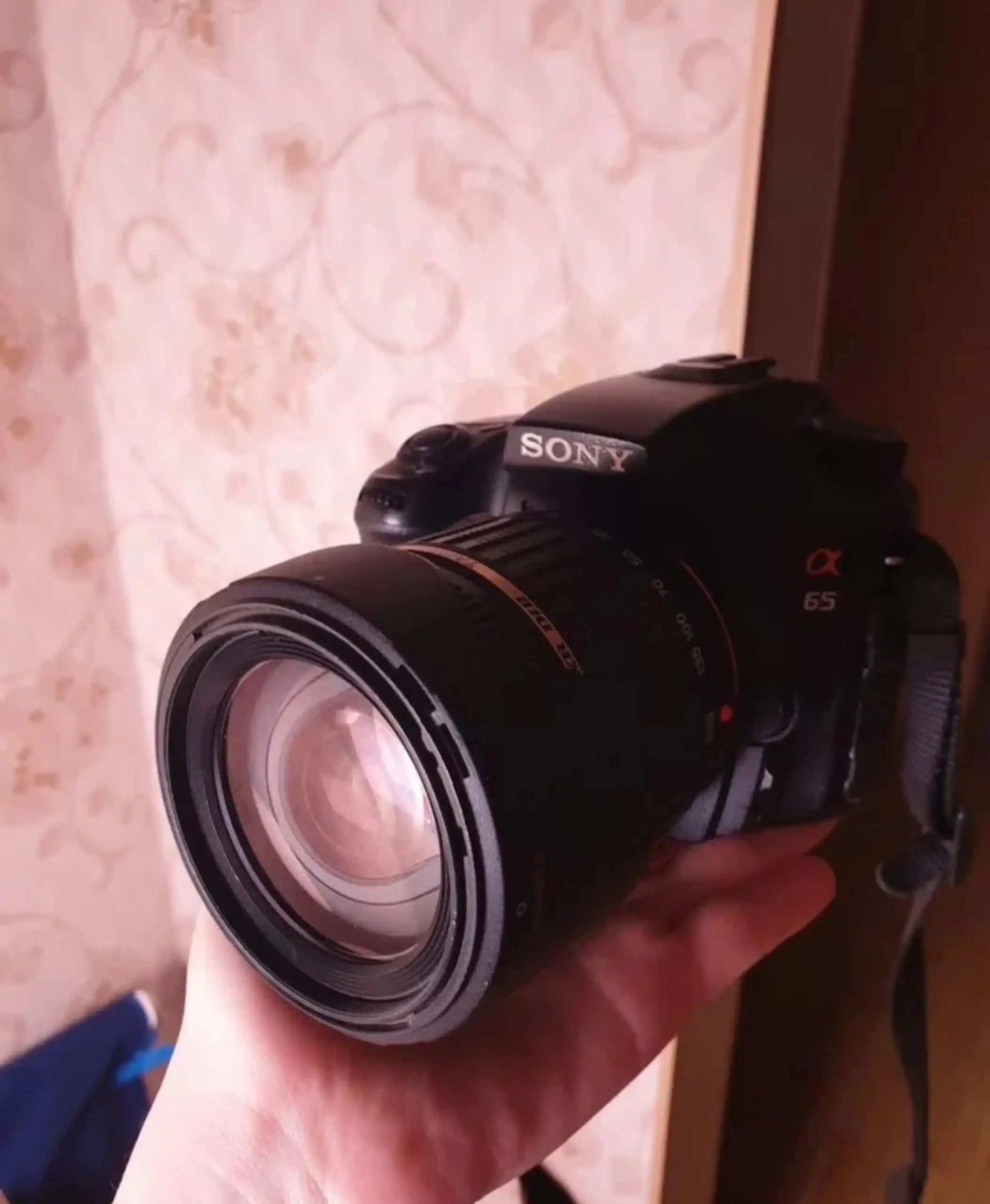 Фотоаппарат Sony a65 с объективом Tamron 18-200mm