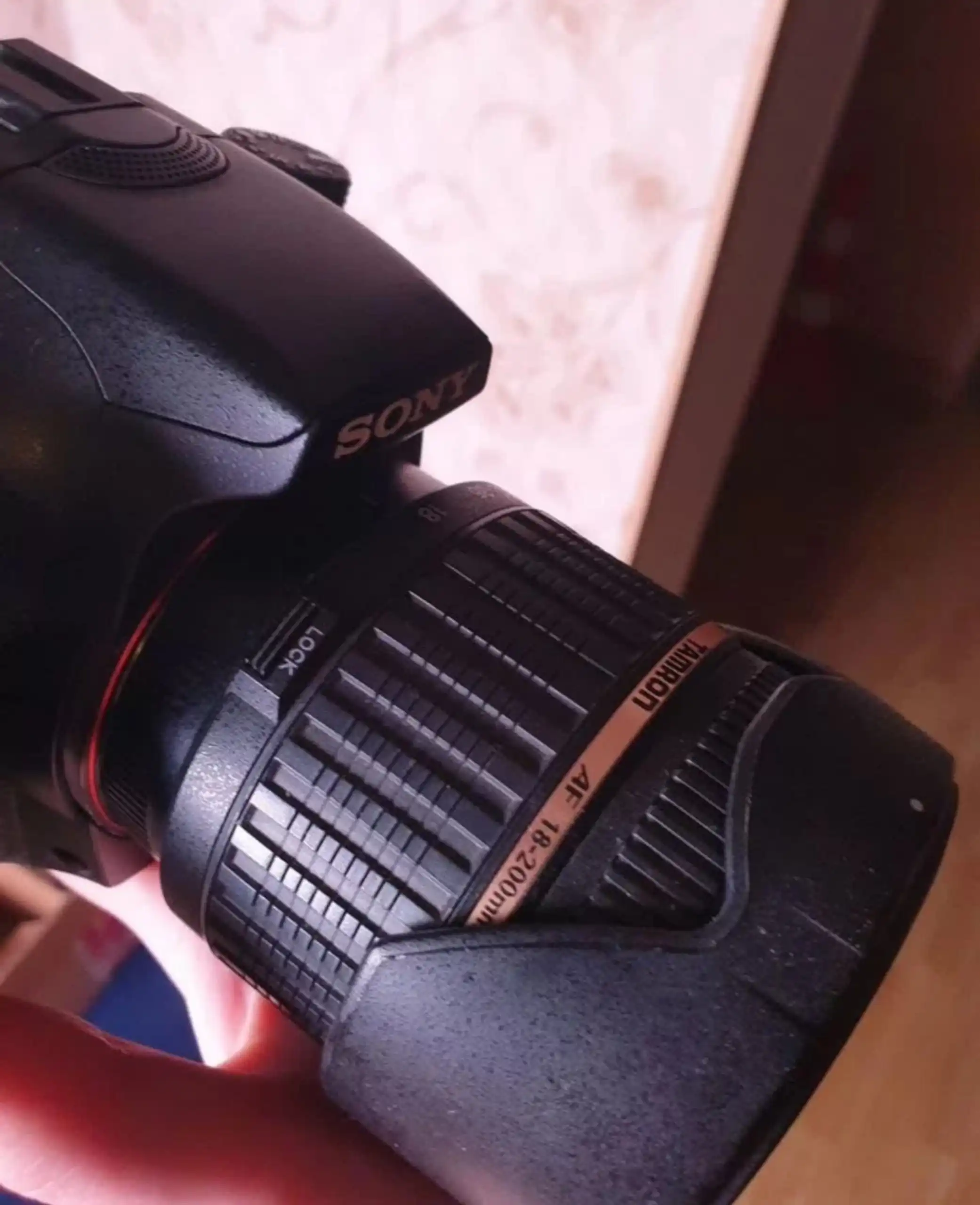 Фотоаппарат Sony a65 с объективом Tamron 18-200mm