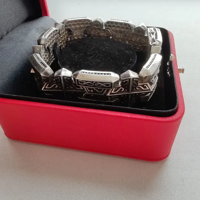 Шикарный серебряный браслет 925 пробы - Барахолка в Новосибирск