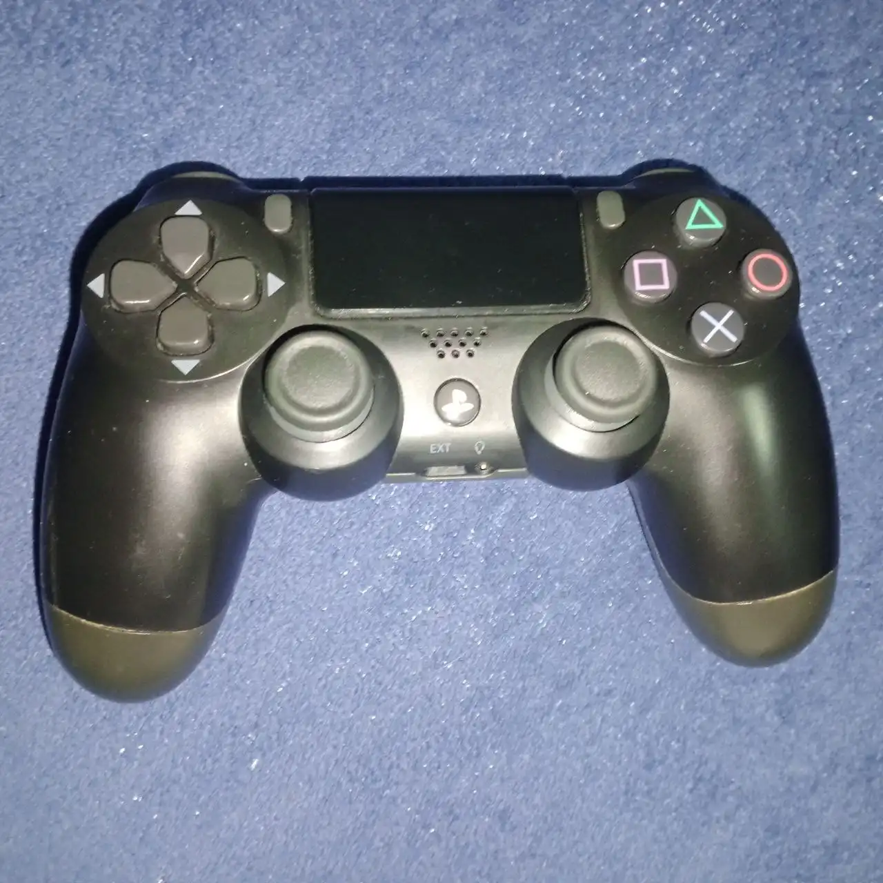 PlayStation 4 Slim 500GB с играми и аксессуарами