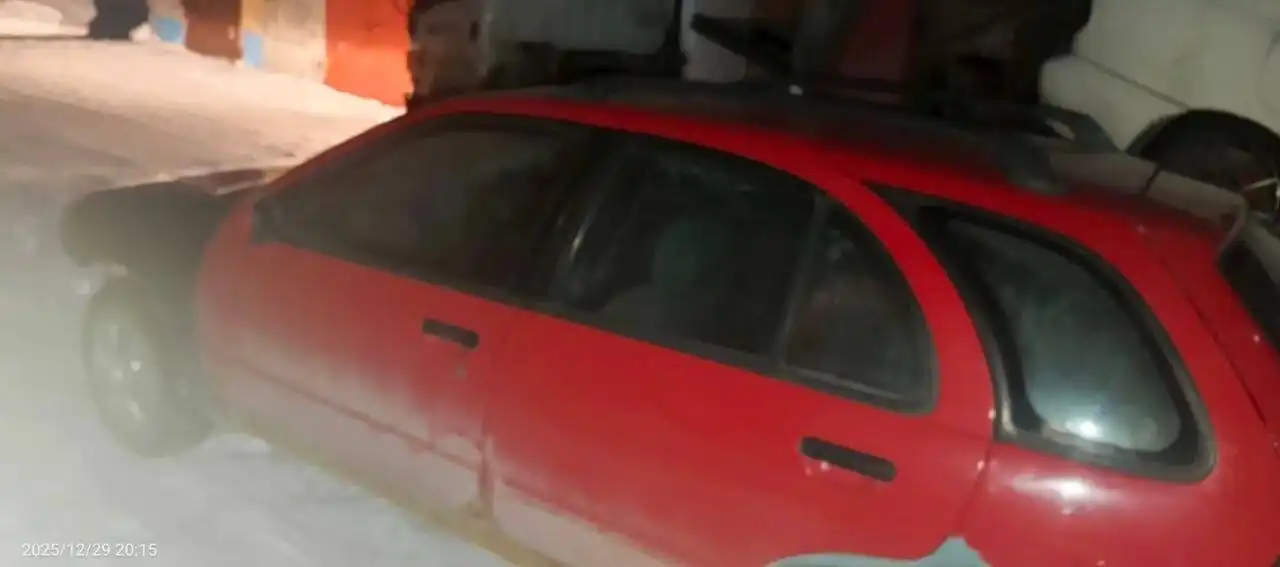 Продам Ниссан на разбор