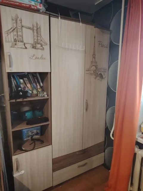 Продажа мебели: стеллажи, кровать, шкаф, стол, стул - Инструменты в Новосибирск