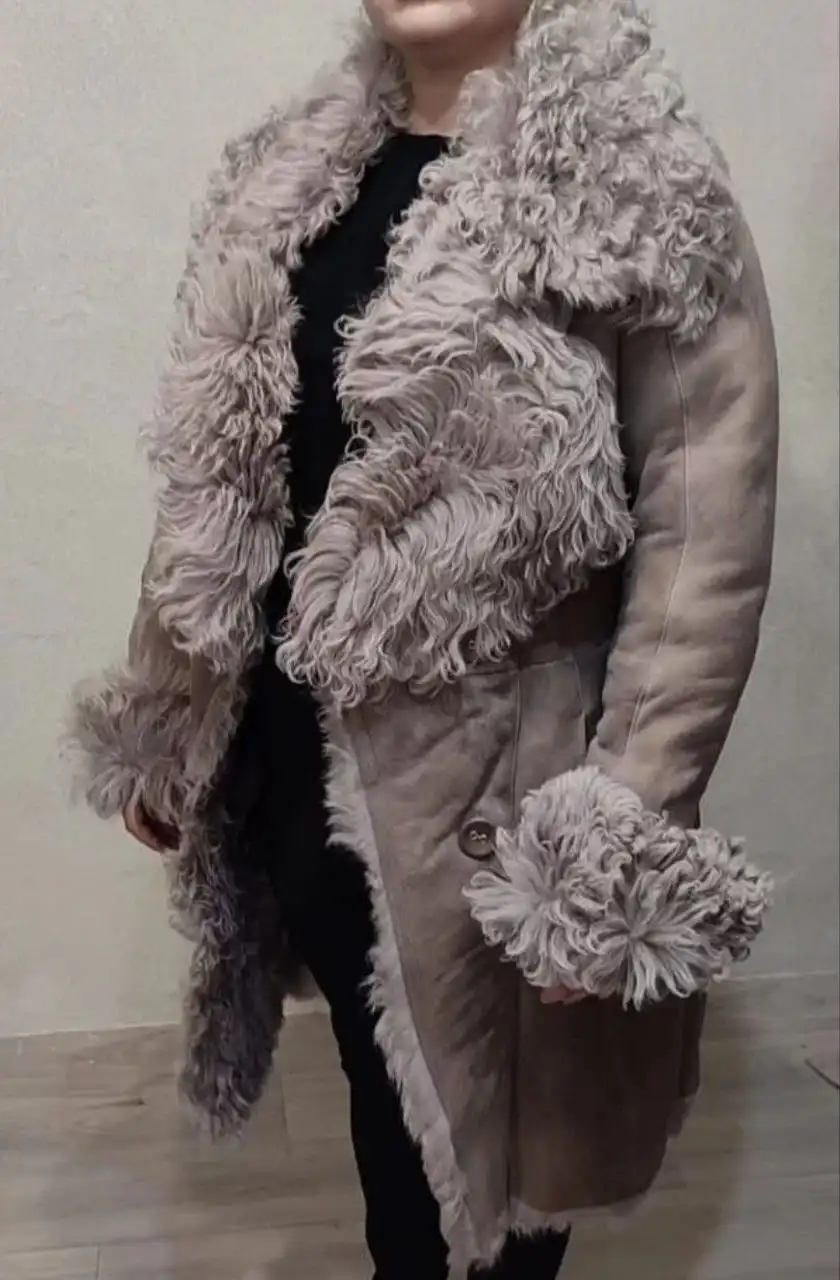 Продается новая дубленка из овчины