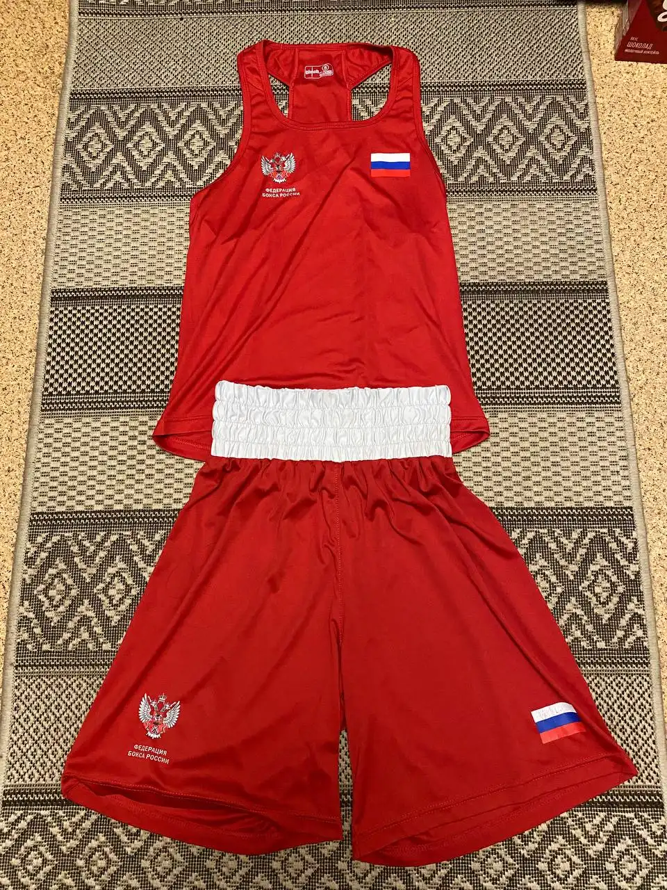 Продажа боксерской формы Clinch