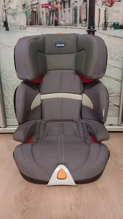 Детское автокресло отдам даром - Автокресла (Товары для детей) в Новосибирск