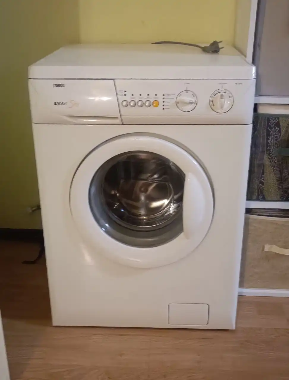Стиральная машина на запчасти - Барахолка в Новосибирск