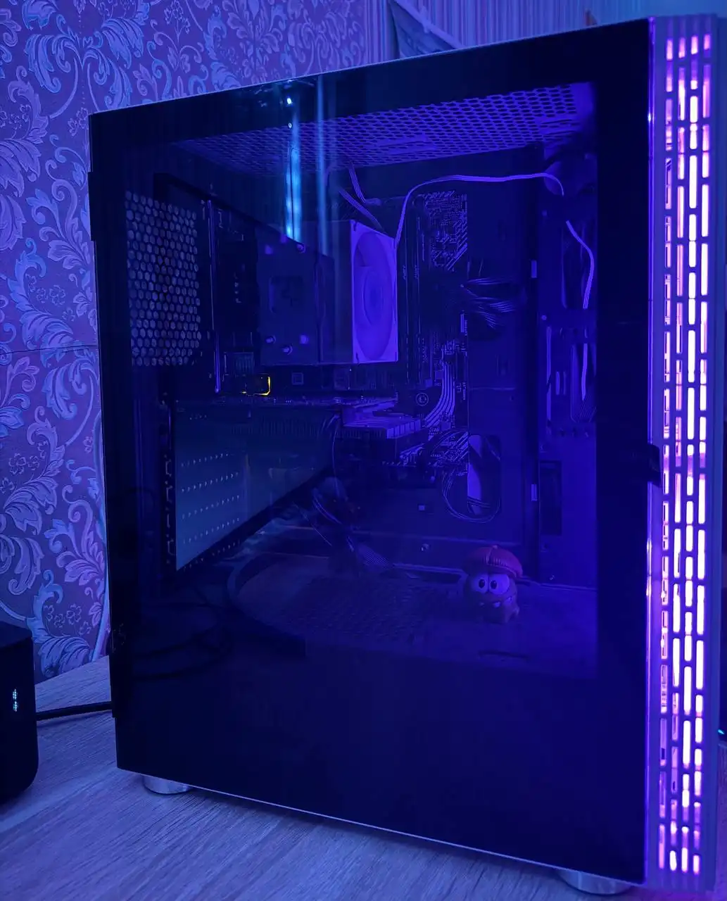 Продается игровой компьютер с видеокартой MSI GTX 1650 - Компьютеры (Электроника) в Новосибирск