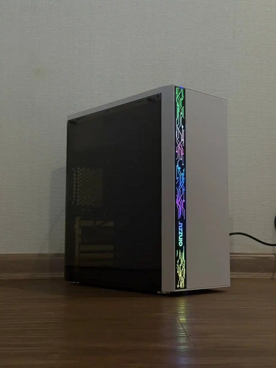 Игровой ПК в сборе с Intel i5-4460 и GTX 1050 Ti - Компьютеры и комплектующие (Электроника) в Новосибирск