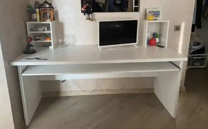 Письменный стол 75х180х78 см - Мебель (Барахолка) в Новосибирск